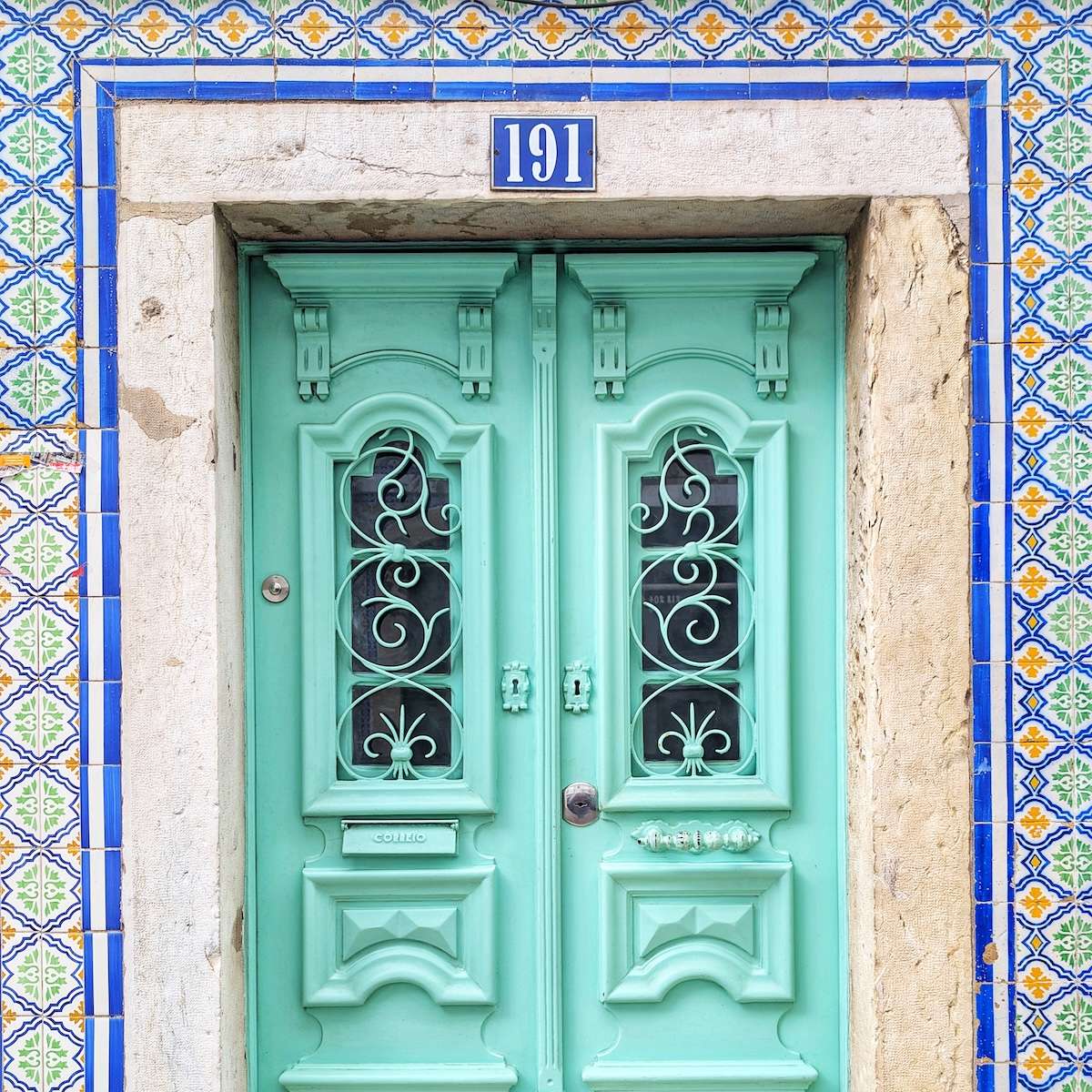 The Doors of Lisbon: A Self-Guided Walk in Campo de Ourique
